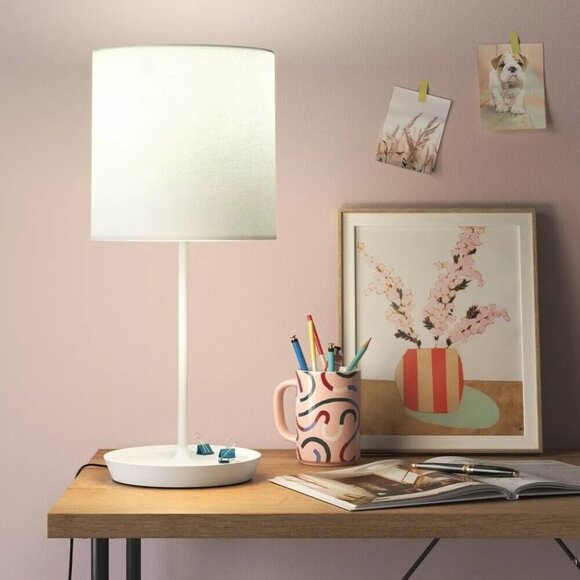 Room Essentials Table Stick White Lamp w/ USB-A Port & 800L LED Bulb Included - Picture 1 of 7